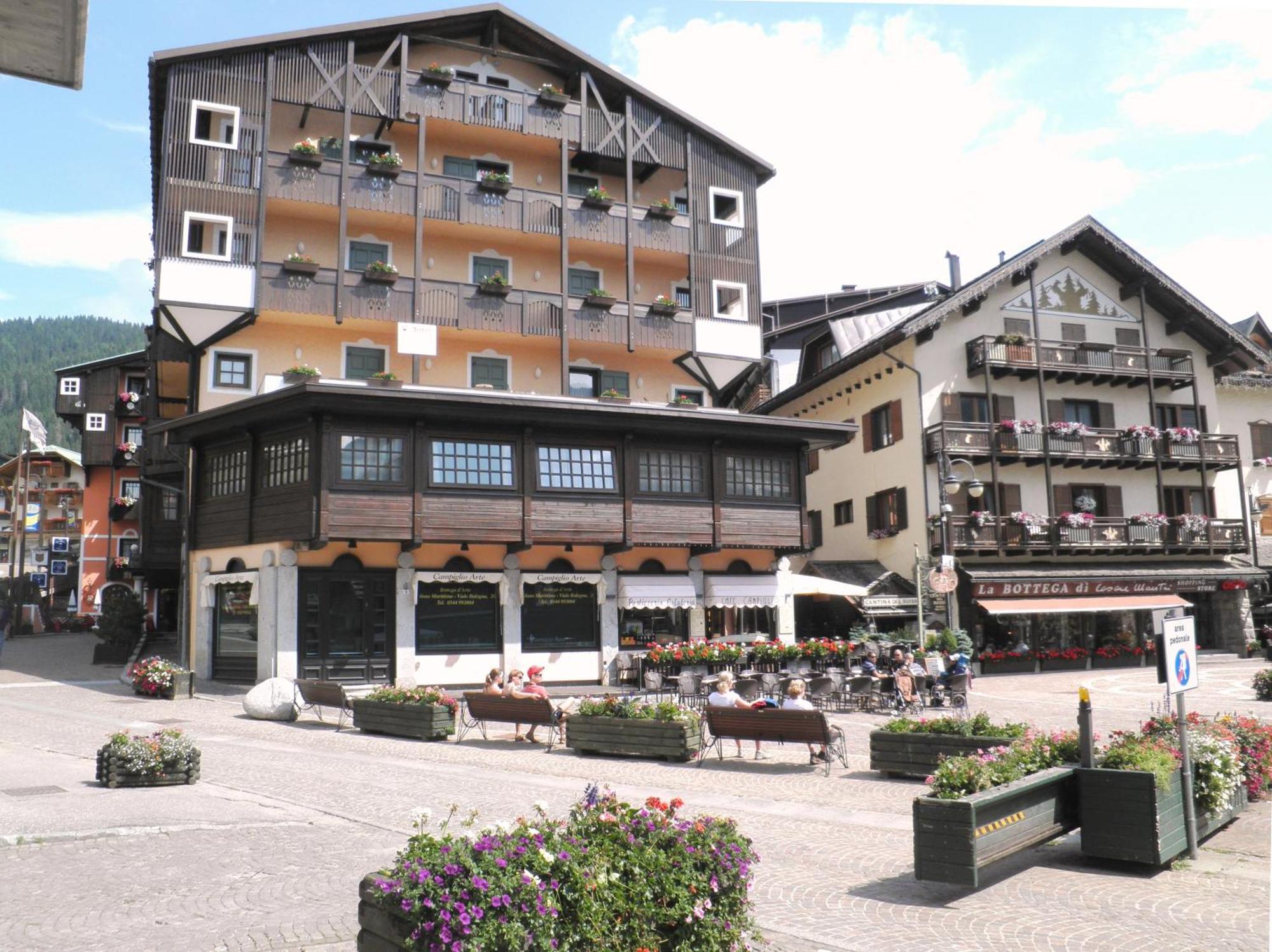 Residence Hotel Sport Campiglio Madonna Exteriér fotografie